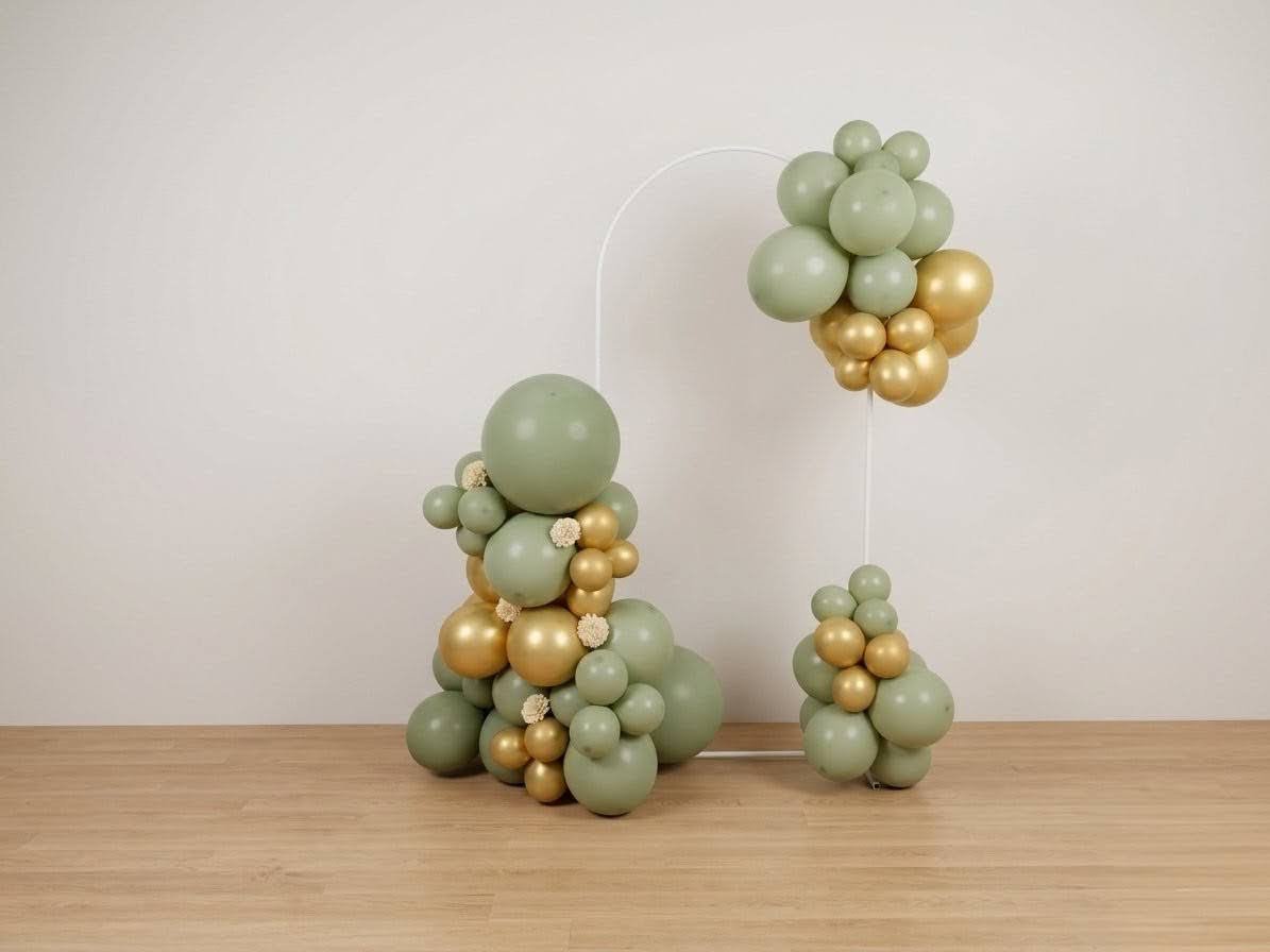 Love and Float NJ creating organic balloon decorations